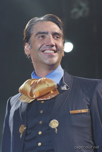 Alejandro Fernández - Capricolor